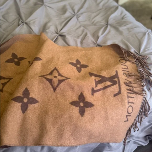 Louis Vuitton Chocolate and Caramel Monogram Scarf